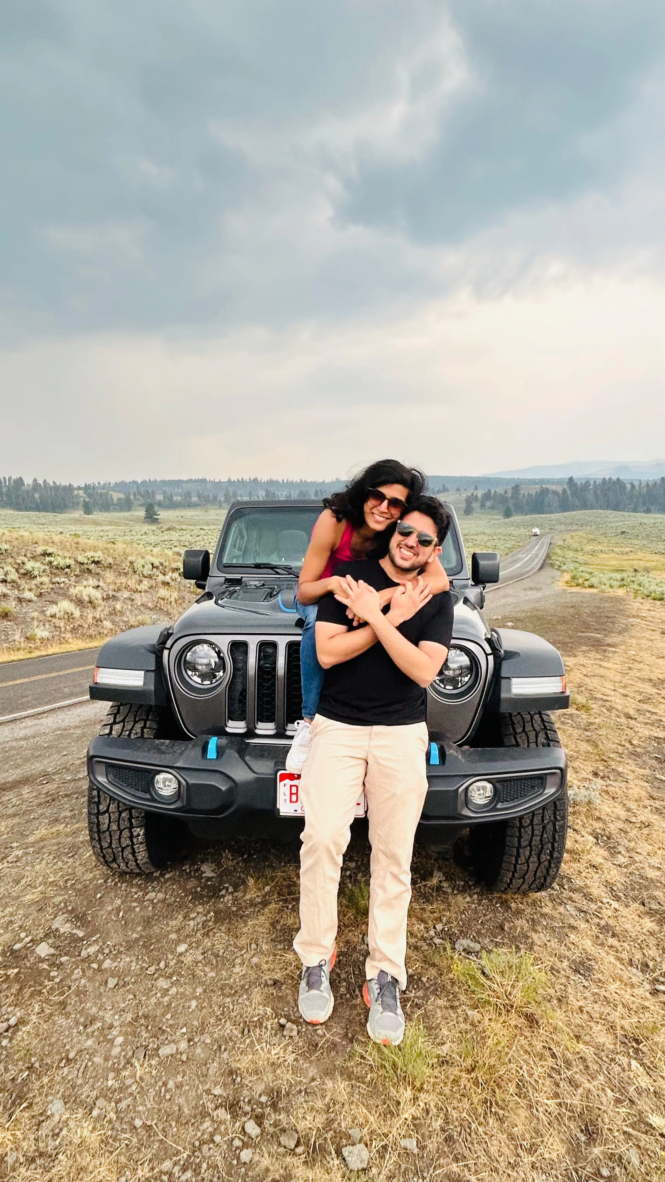 Rohan and Avni gallery photo 19